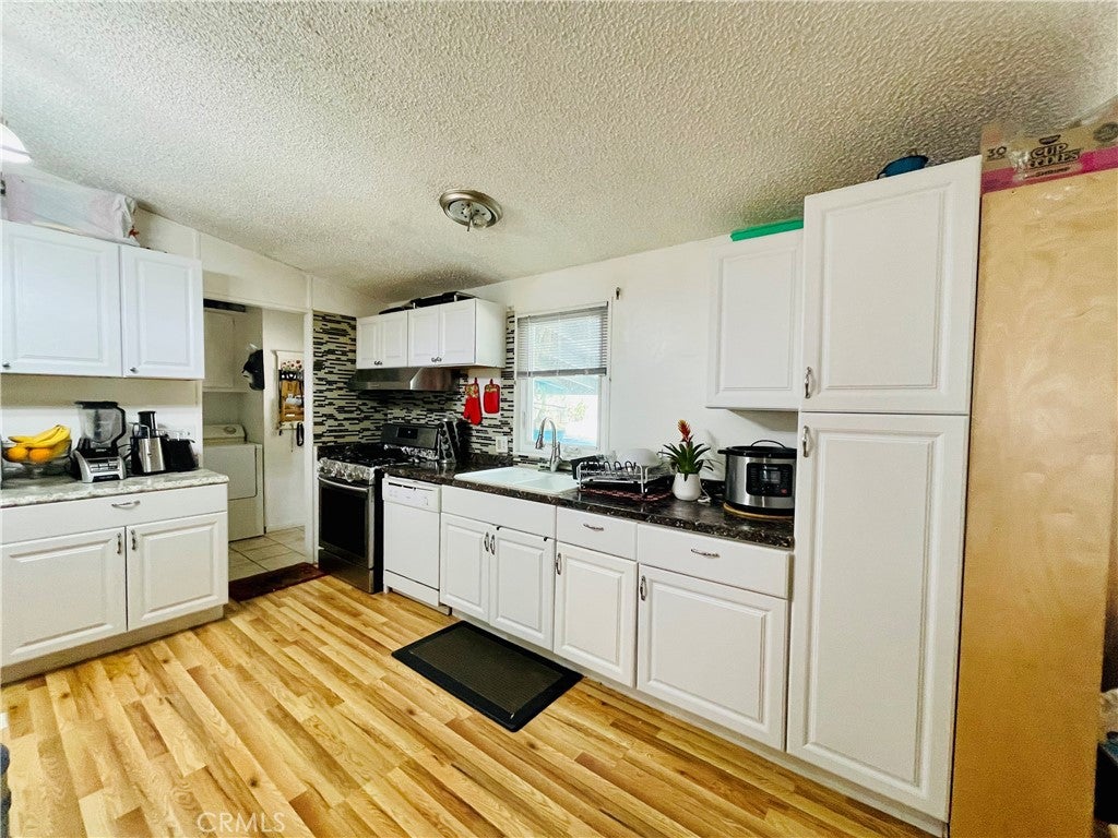 657 Lebec