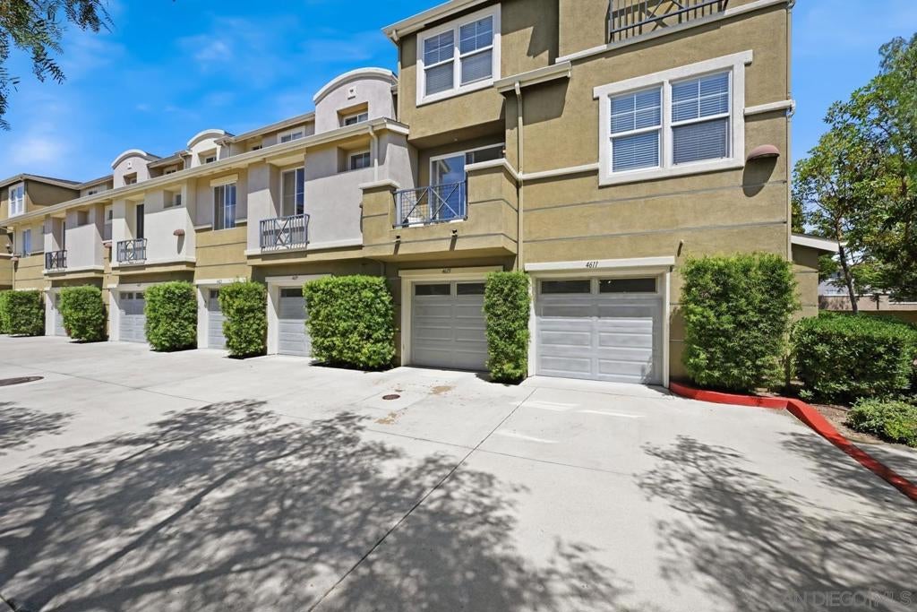 4611 Central Plaza PLZ, San Diego CA 92123