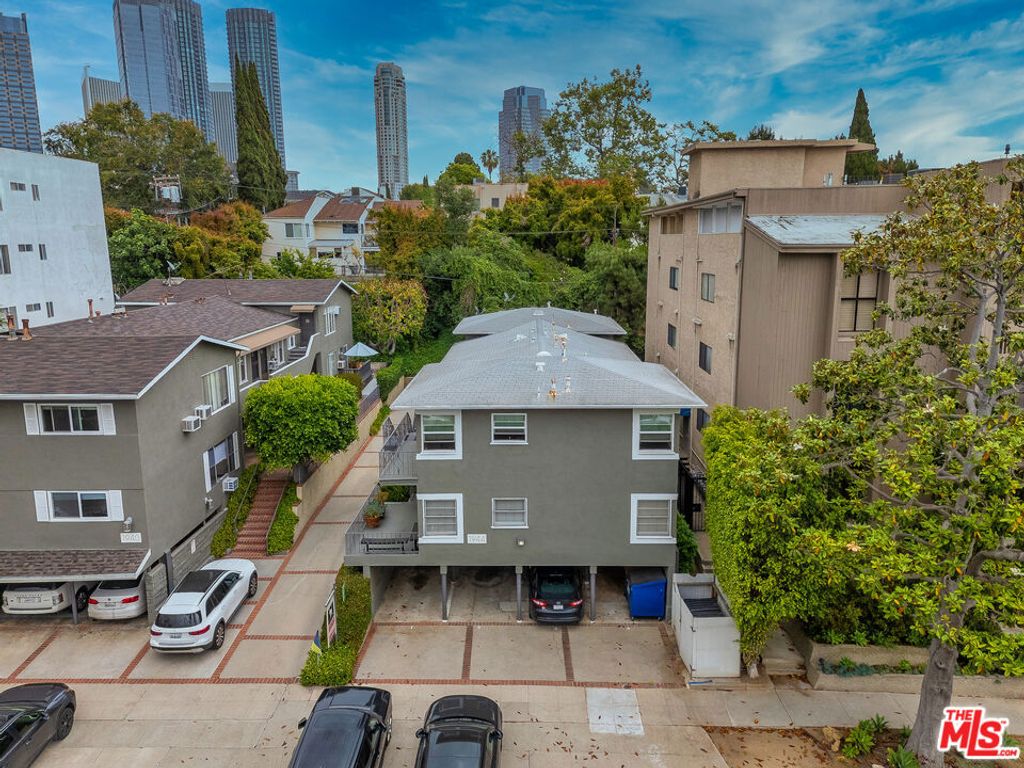listing image 130720902481231051403