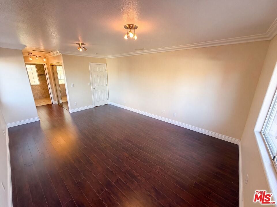 14803 Light Street