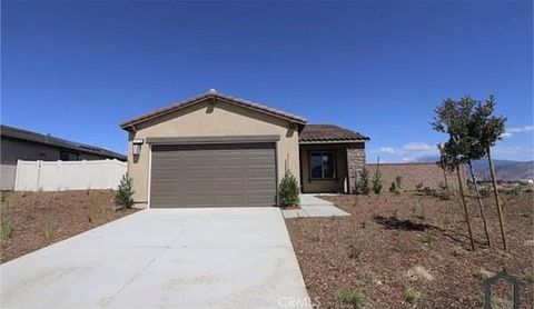 Photo of 1976 Mercury Ave, Banning, CA 92220 (MLS # IG26068999)