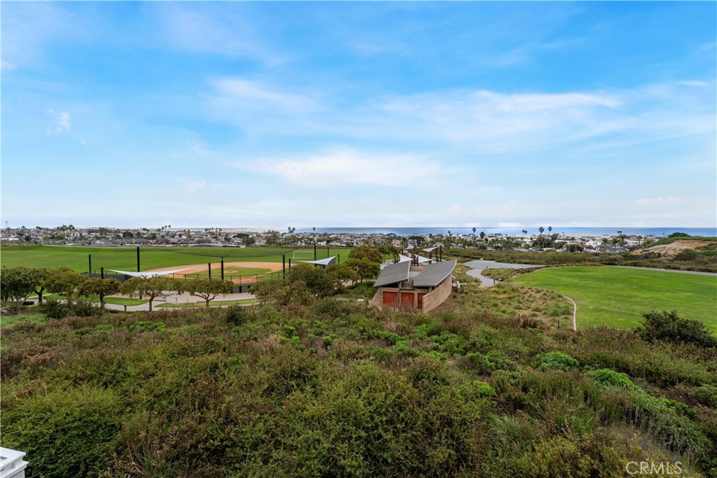 Newport Crest (NEWC) - Residential Lease