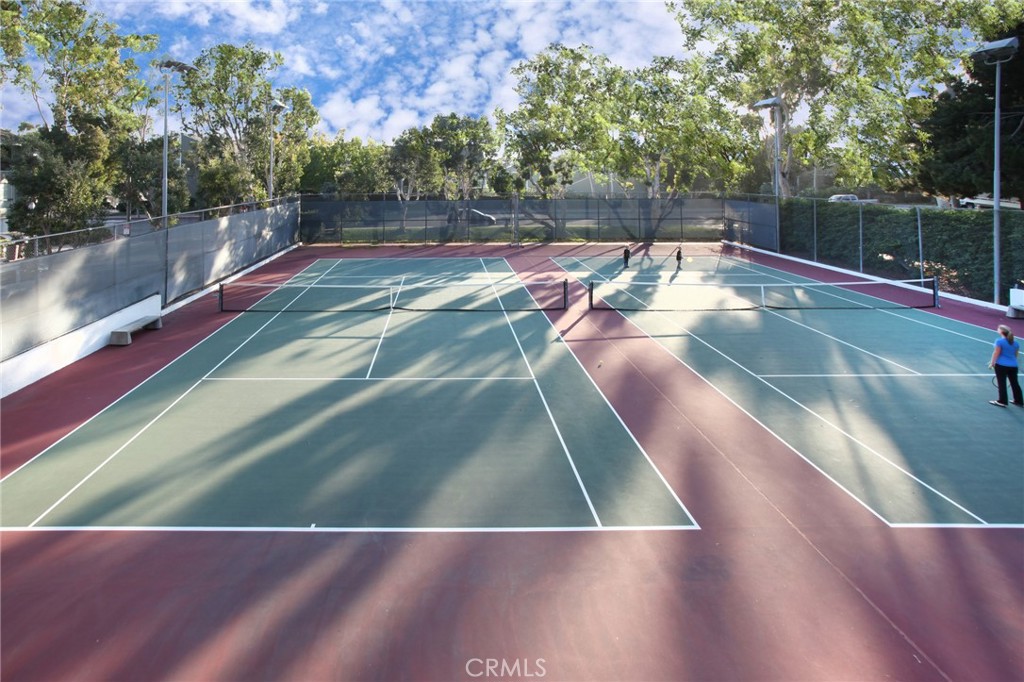 Newport Crest (NEWC) - Residential Lease