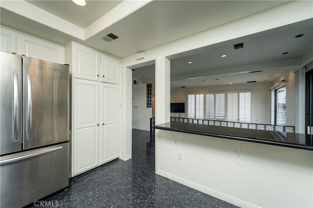 Newport Crest (NEWC) - Residential Lease