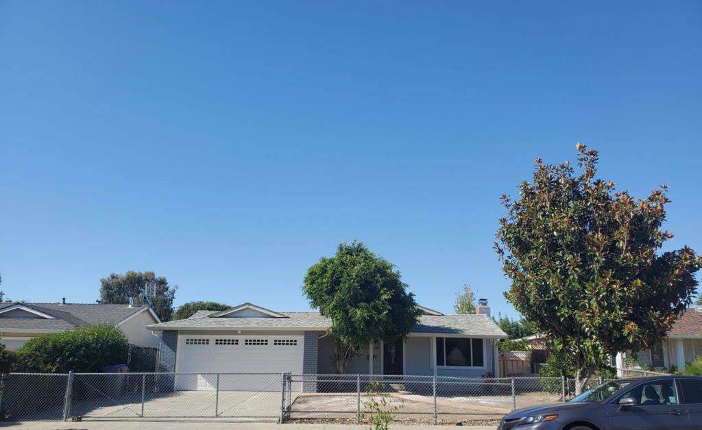 Newly remodeled home in Evergreen area close to Costco, Eastridge Mall, Lake Cunningham Park and many more! Huge backyard with mature fruit trees. Come see it soon!
