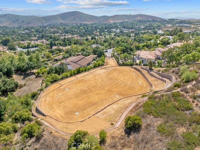4774 Golf Course