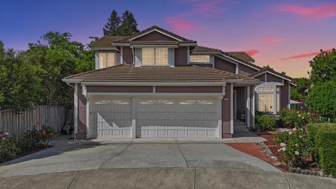 Photo of 16527 Mira Flores Court, Morgan Hill, CA 95037 (MLS # ML82044124)