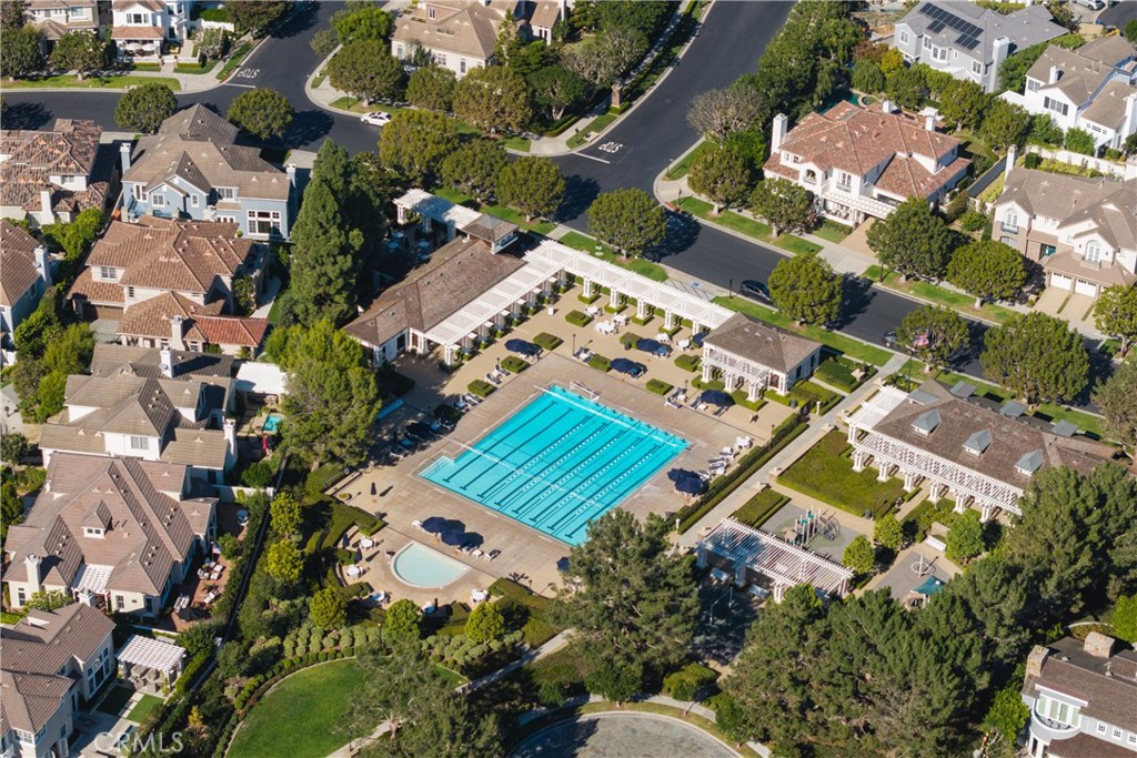 Summer House (OFSH) - Residential Lease