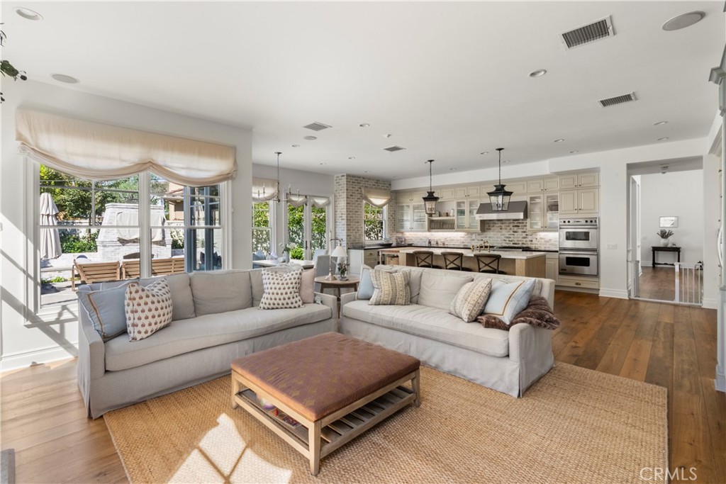 Summer House (OFSH) - Residential Lease