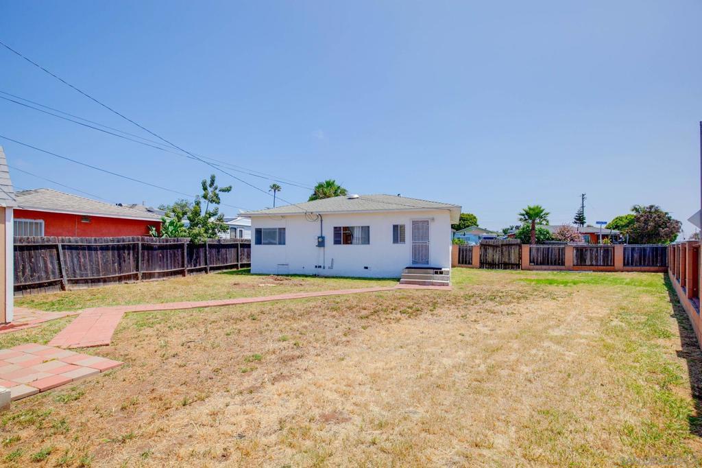 1354 Costa Ave