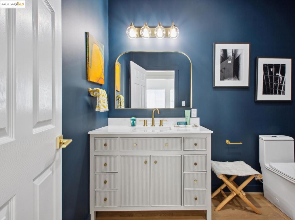 LOWER ELMWOOD - Residential