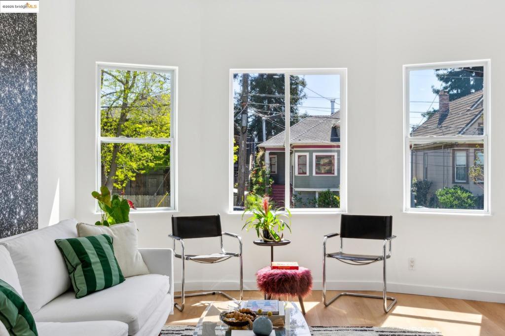 LOWER ELMWOOD - Residential