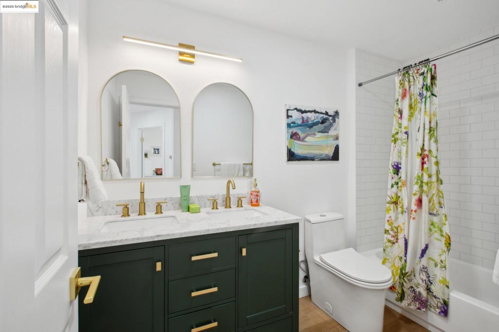 LOWER ELMWOOD - Residential