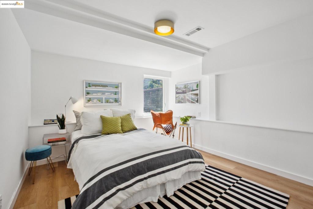 LOWER ELMWOOD - Residential