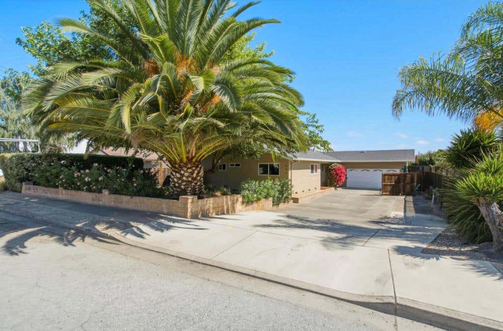Photo of 502 7th Street, San Juan Bautista, CA 95045 (MLS # ML82055617)