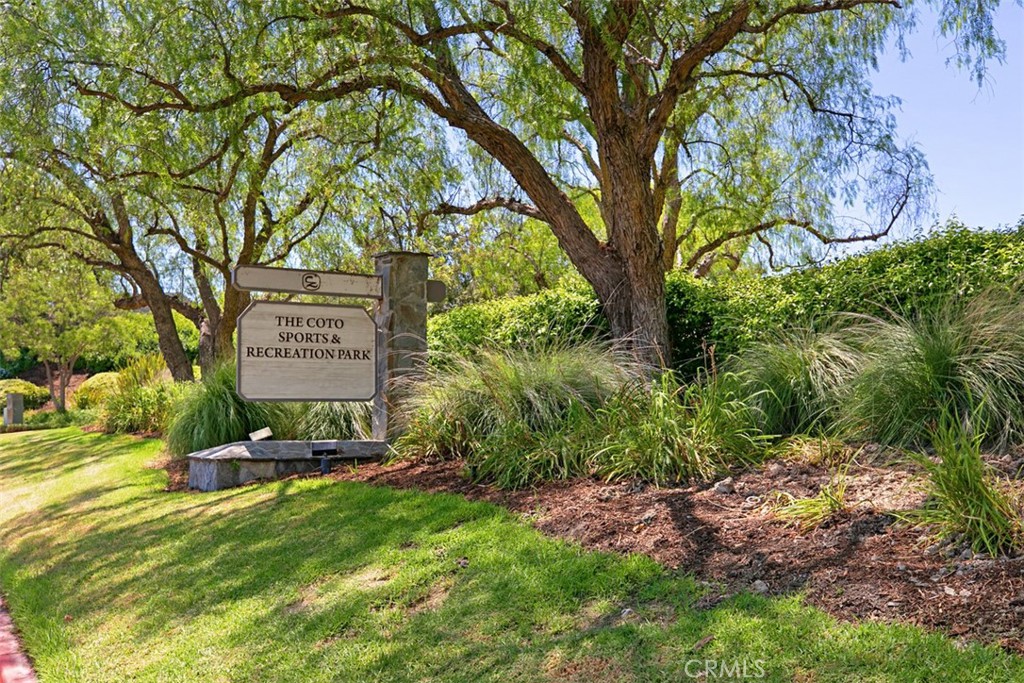 Village (TV) - Residential