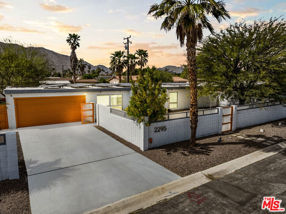 2295 Nicola Road