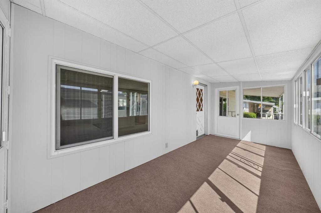 12 Quail Hollow Drive 12