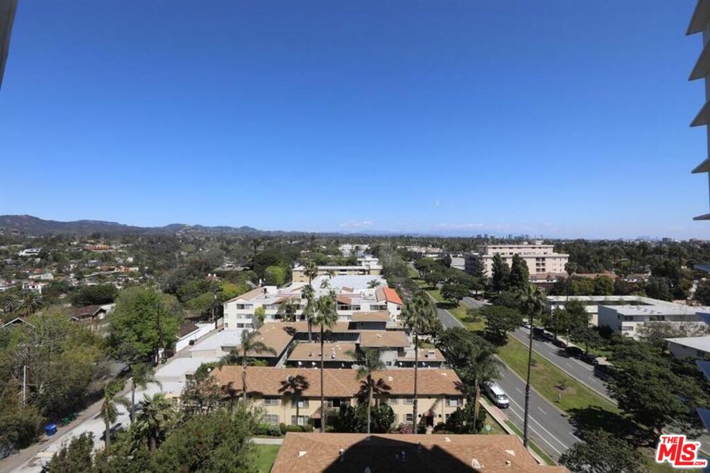 Come live the Santa Monica lifestyle in this great unit with beautiful mountain and city views throughout located on the 12th floor. This unit also has Bamboo floors, large balcony and a walk in closet. Enjoy the cool ocean breezes and the beach just a few steps away, with fantastic restaurants nearby. This is a full service building and comes with 24 hour security, gym, pool, spa and valet parking. Ocean Towers is a co-op building and therefore requires Tenants to fill out Ocean Towers application and be approved by the Ocean Towers Home Owners Association Board.