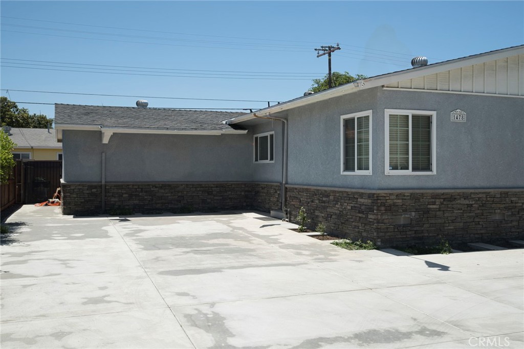 This is one of the finest Mid Century Fullerton Home with very practical layout and very close to Schools. It has Large Living Area, updated Kitchen which opens to the front room with Breakfast bar, custom stone fireplace, original hardwood floors, master bedroom and updated 3/4 bath on opposite side of Kid's bedrooms. Luxury style bathroom with jetted Tub, newer Dual Pane Windows and Slider, oversized 2 Car Garage with direct access to the Kitchen. large Alley Access with Sliding gate opens to Drive in RV's and work vehicles.
Current Sellers spent large amount of money for front and back landscaping and hardscaping. Every room has newer custom closets completed recently.
Great Opportunity to add ADU.