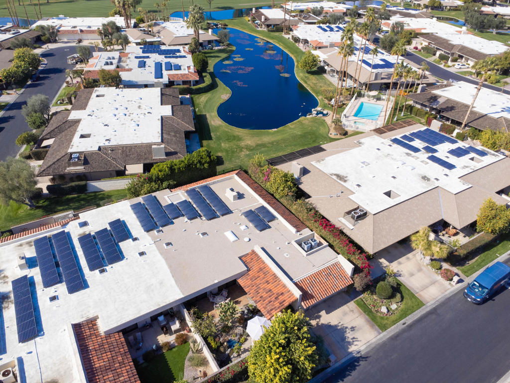 The Springs C.C. - Residential
