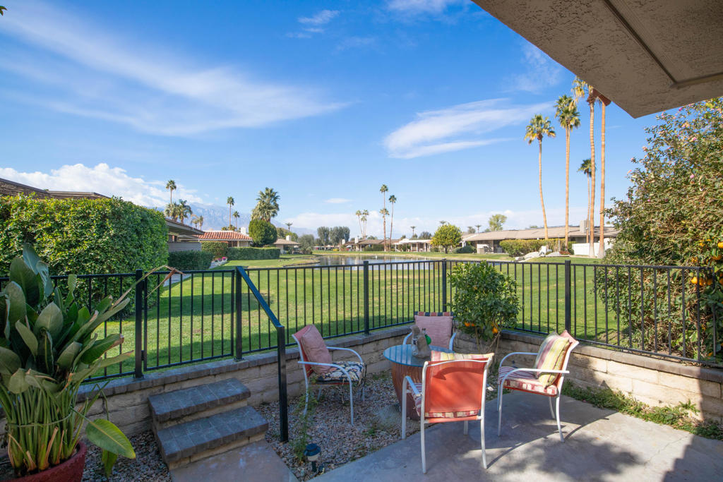 The Springs C.C. - Residential