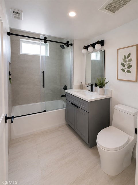 Tiny photo for 176 N Catalina Ave #402, Pasadena, CA 91106 (MLS # AR26225638)