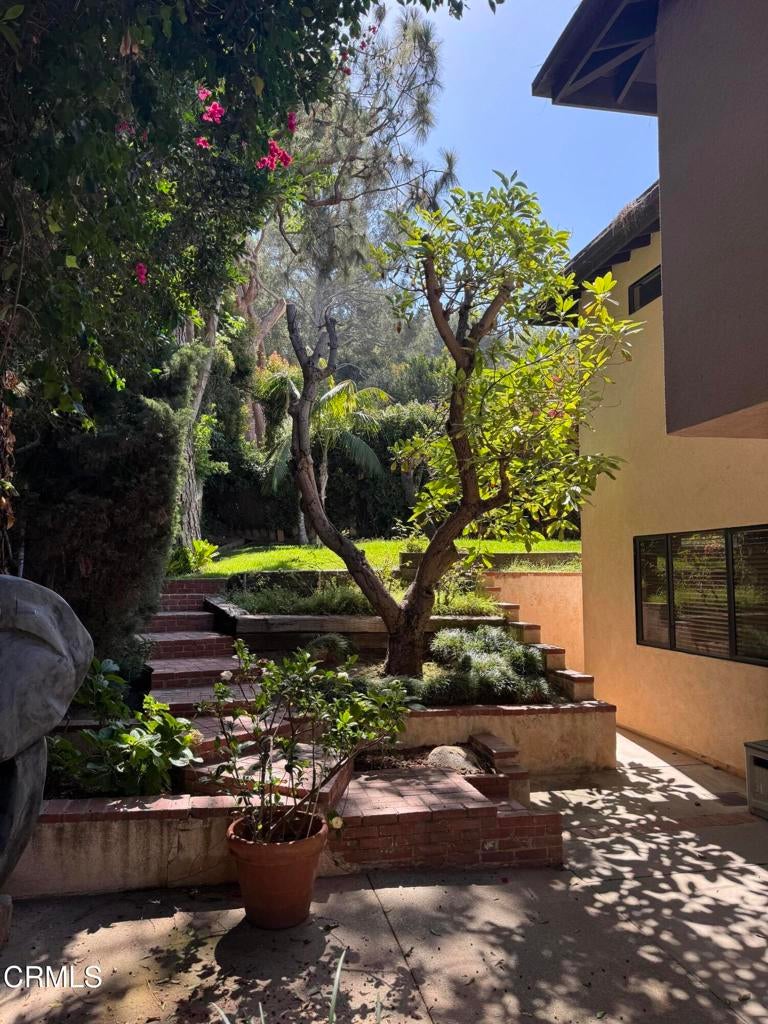 11923 Brentwood Grove Drive