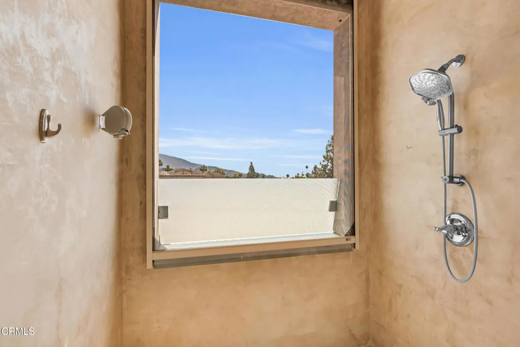 Sierra Madre, California 91024, United States, 1 Bedroom Bedrooms, ,2 BathroomsBathrooms,Residential,Active,157013