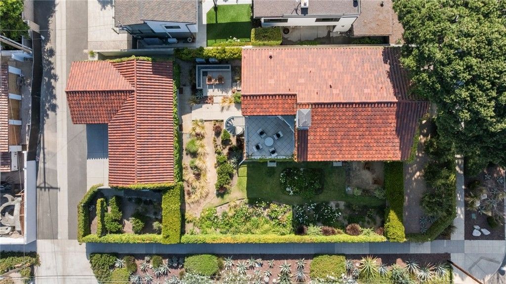 Photo of 24722 Santa Clara AVE, Dana Point, CA 92629 (MLS # OC26106967)