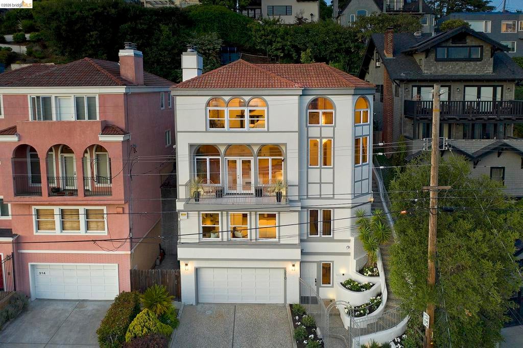 210 Scenic Ave. Ave, Piedmont CA 94611
