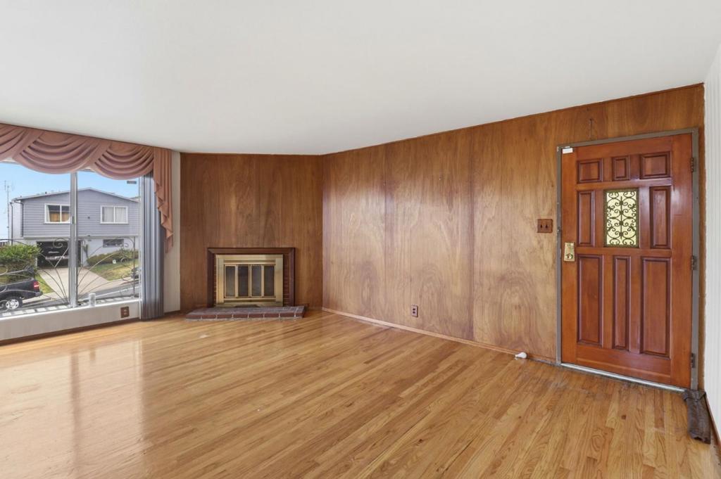 1033 Skyline Drive, Daly City CA 94015