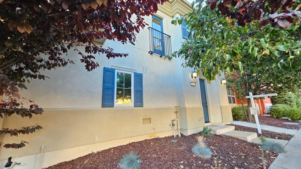357 Cortona Way