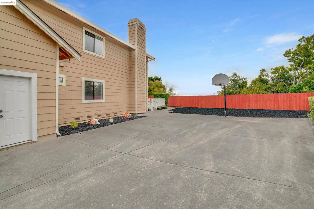 GLEN COVE - Residential