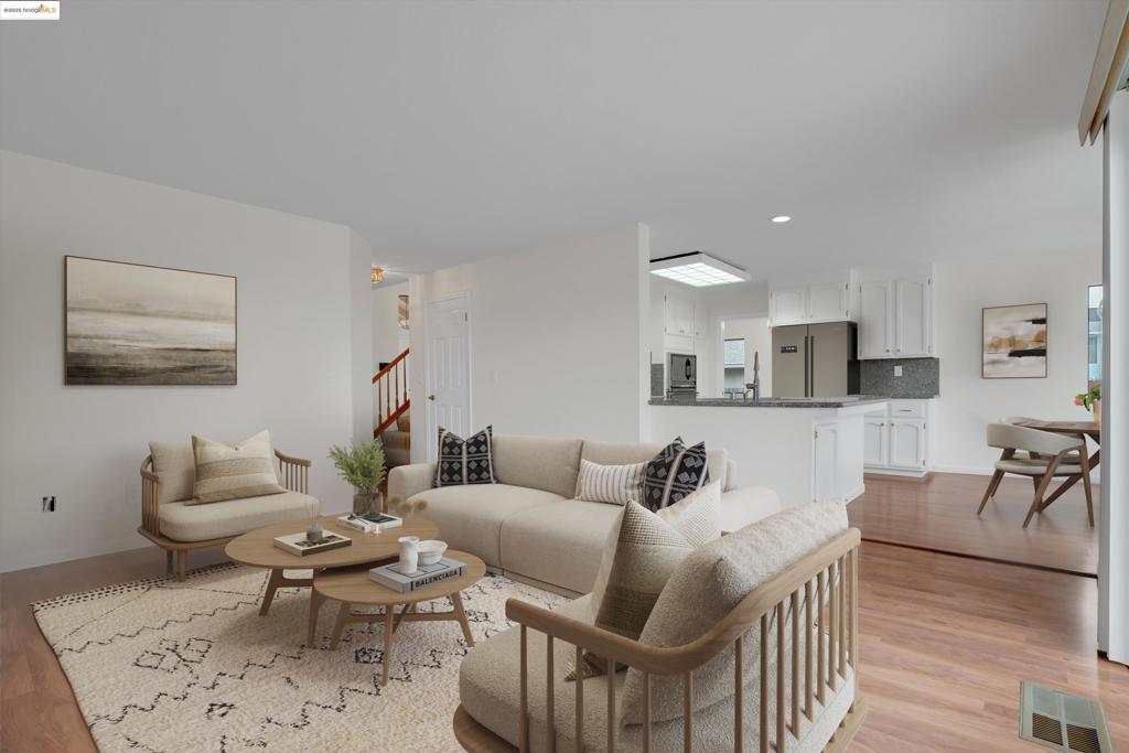 GLEN COVE - Residential