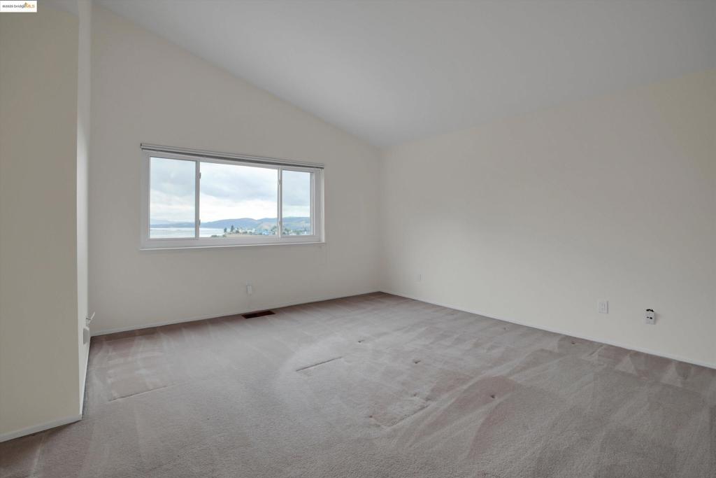 GLEN COVE - Residential