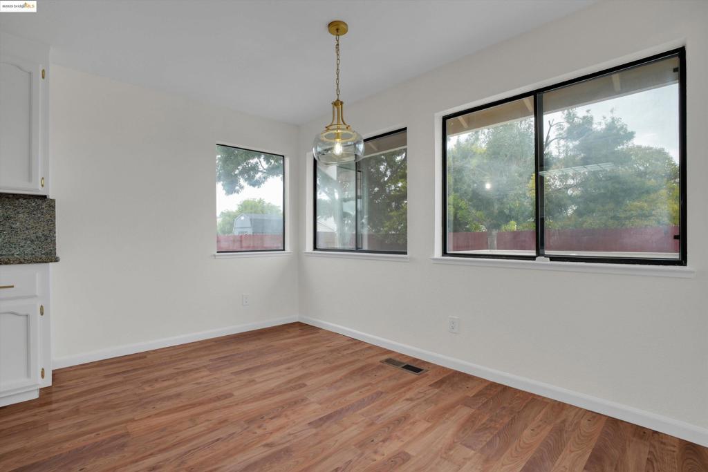 GLEN COVE - Residential