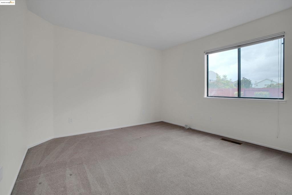 GLEN COVE - Residential