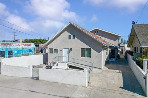 Photo of 1612 1612 1/2 S Berendo Street, Los Angeles, CA 90006 (MLS # PW25242876)