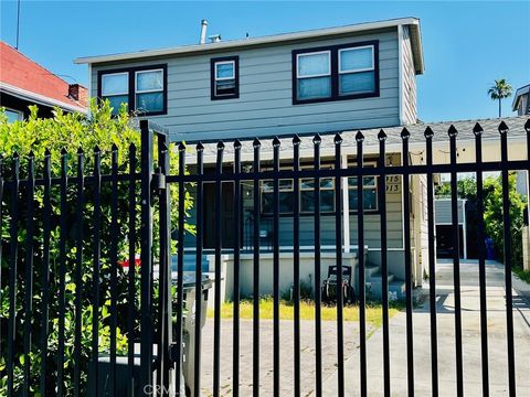 Photo of 915 W 21st ST, Los Angeles, CA 90007 (MLS # WS26103487)