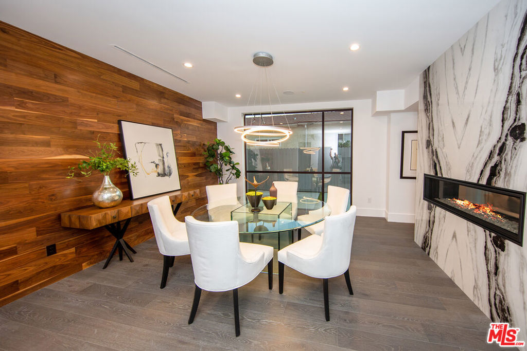Properties 4 1810 S Sherbourne Drive