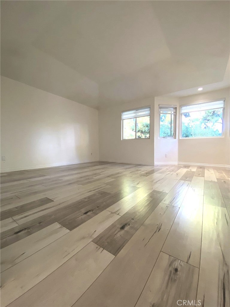 14 Rainbow Lk 3, Irvine CA 92614 - Photo 20