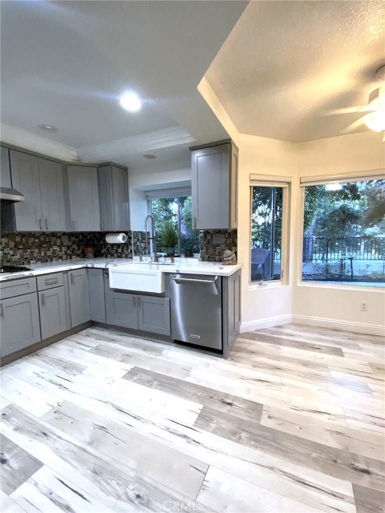 14 Rainbow Lk 3, Irvine CA 92614 - Photo 13