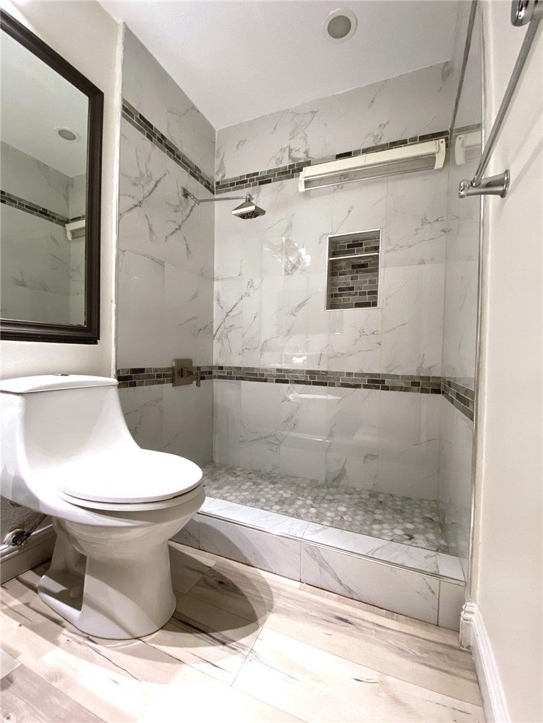 14 Rainbow Lk 3, Irvine CA 92614 - Photo 18