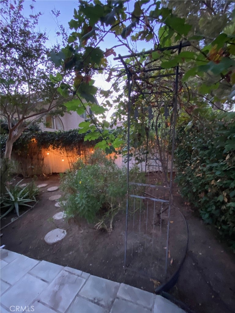 14 Rainbow Lk 3, Irvine CA 92614 - Photo 41