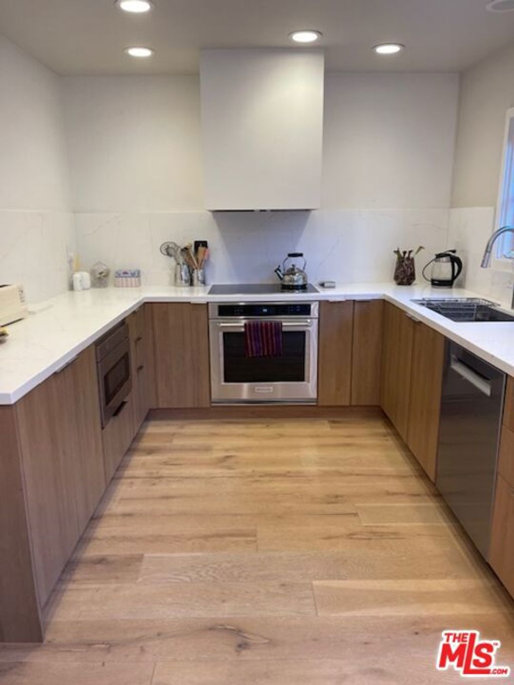 Photo of 624 Wilcox Avenue #1/2, Los Angeles, CA 90004 (MLS # 25564259)