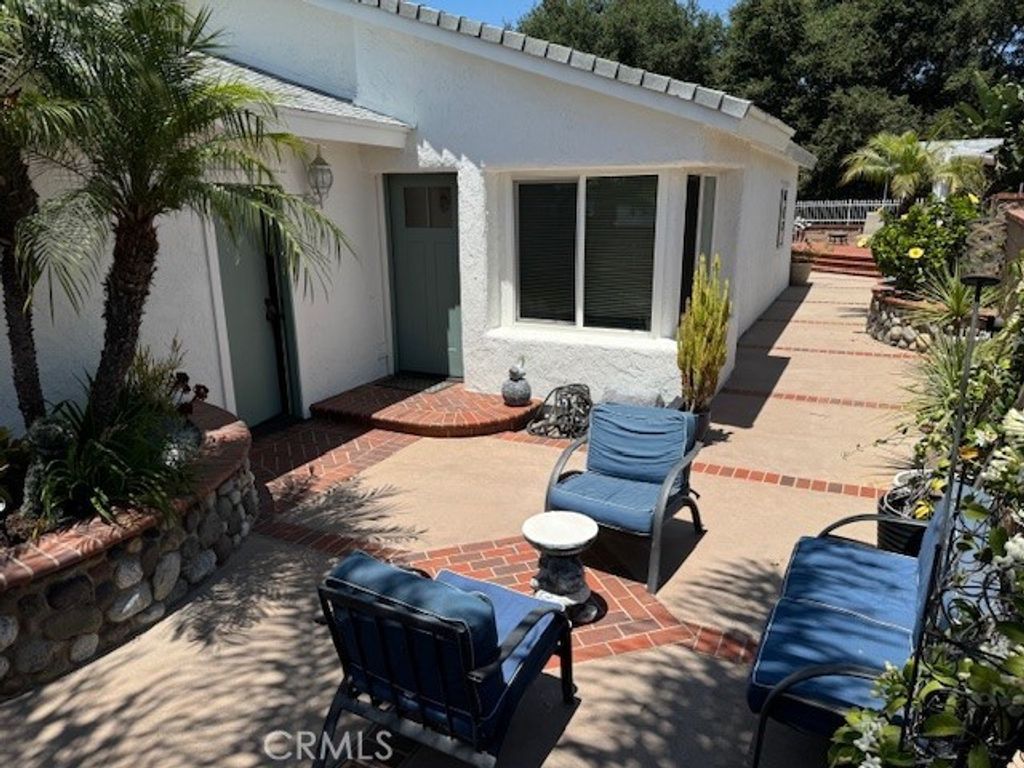 Photo of 27012 El Retiro, Mission Viejo, CA 92692 (MLS # OC26092691)