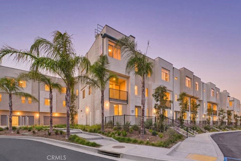 Photo of 16261 W. San Fernando Mission Blvd BLVD #1, Granada Hills, CA 91344 (MLS # SR26223530)