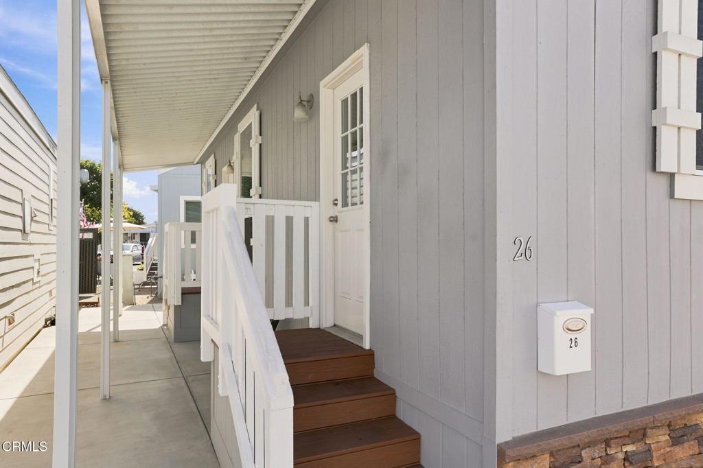 3975 Telegraph Road 26