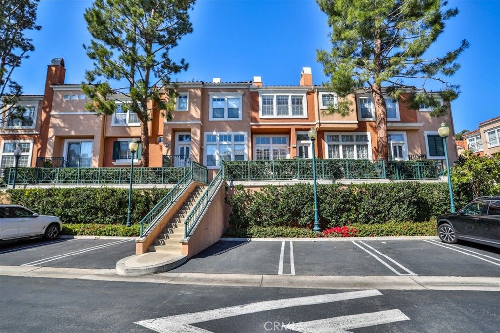 Photo of 5 Arese Aisle, Irvine, CA 92606 (MLS # SR26070604)